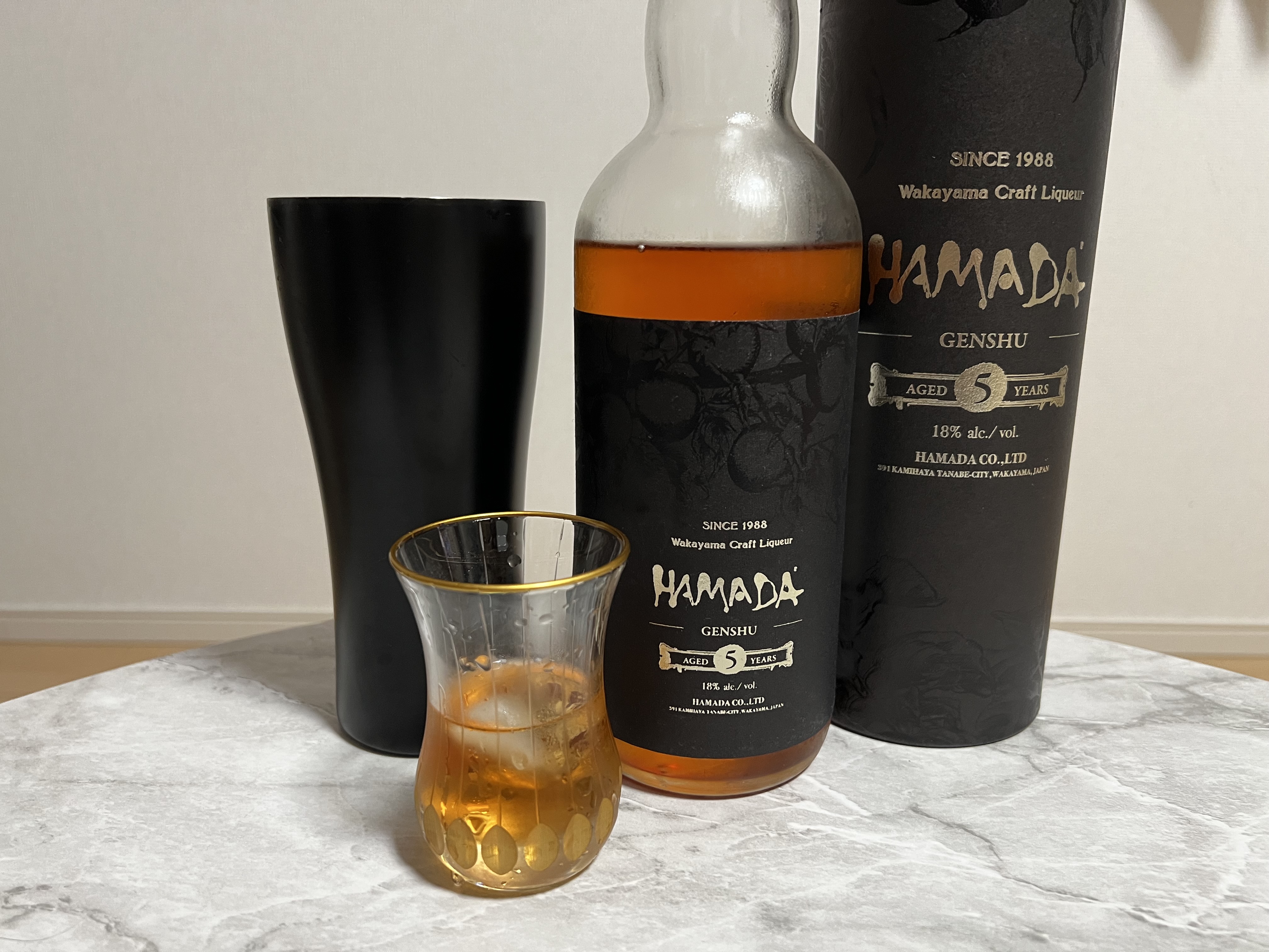 和歌山の5年熟成梅酒HAMADA実飲レビュー!ロックとソーダ割りの極上体験(写真1)